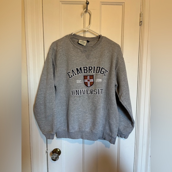 Cambridge University Gray Crewneck - Picture 1 of 4
